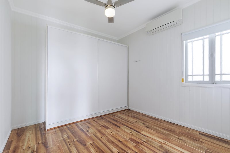 Photo - 55 Webster Avenue, Hendra QLD 4011 - Image 13