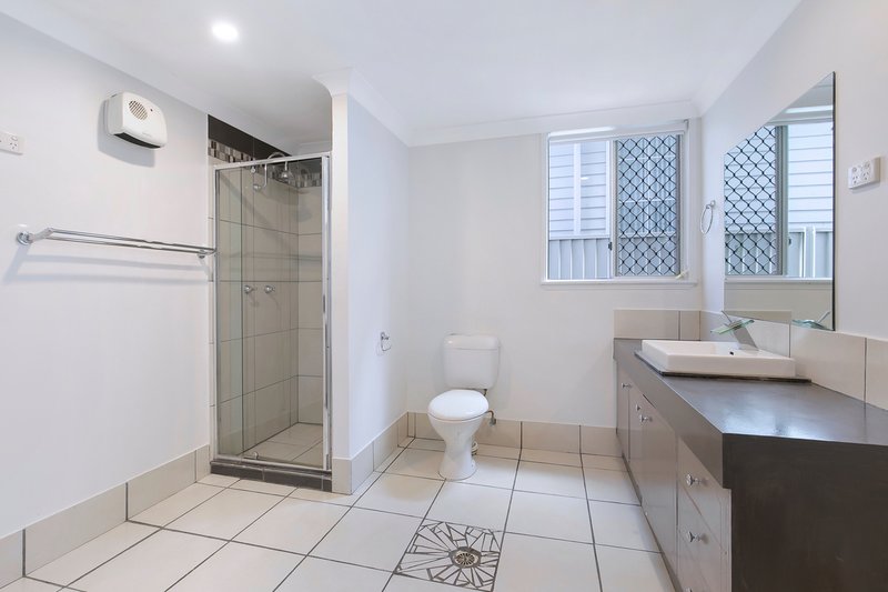 Photo - 55 Webster Avenue, Hendra QLD 4011 - Image 15