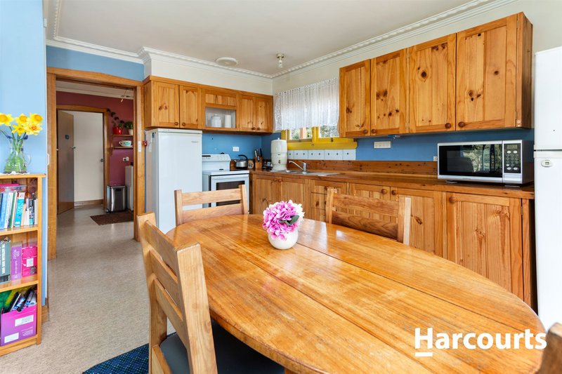 Photo - 55 West Parade, Deloraine TAS 7304 - Image 6