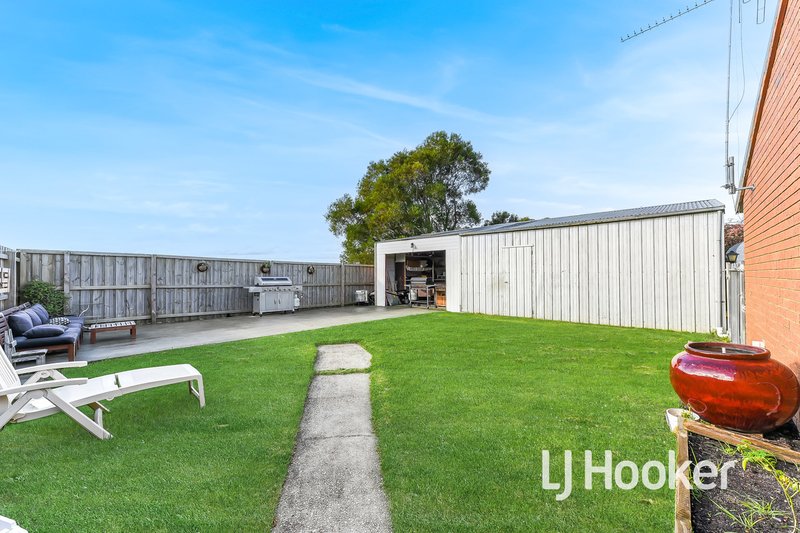 Photo - 55 Willow Drive, Hampton Park VIC 3976 - Image 12