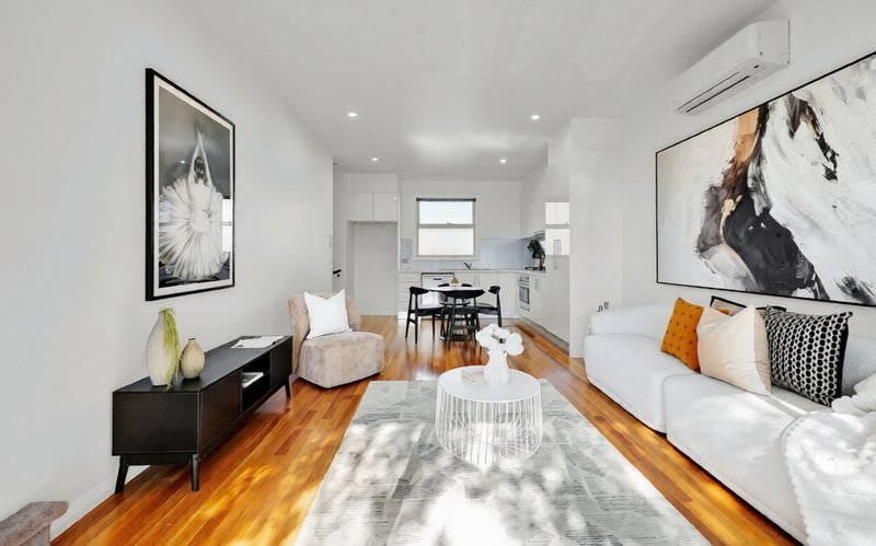 Photo - 5/5 Winifred Street, Essendon VIC 3040 - Image 2