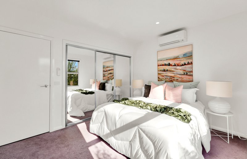 Photo - 5/5 Winifred Street, Essendon VIC 3040 - Image 12