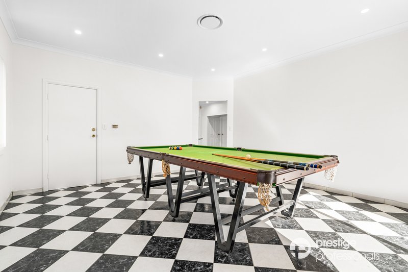 Photo - 55 Wombeyan Court, Wattle Grove NSW 2173 - Image 5