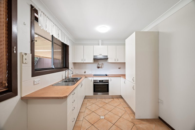 Photo - 55 Woodlark Place, Glenfield NSW 2167 - Image 2