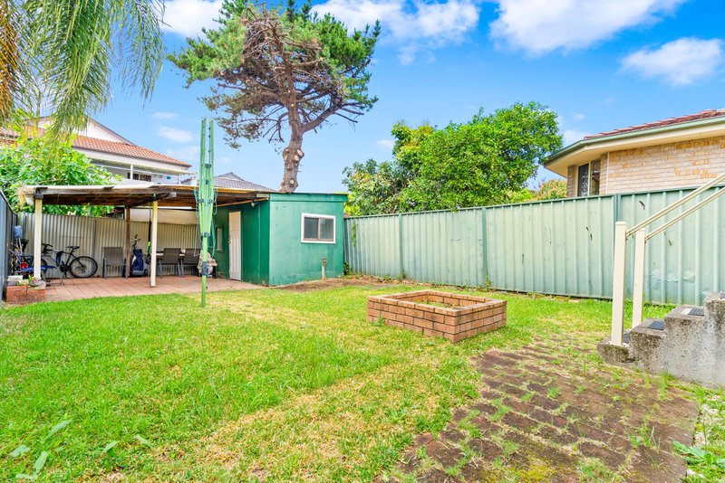 Photo - 55 Yillowra Street, Auburn NSW 2144 - Image 4