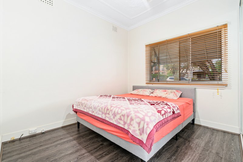 Photo - 55 Yillowra Street, Auburn NSW 2144 - Image 6