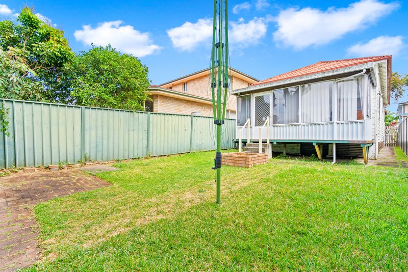 Photo - 55 Yillowra Street, Auburn NSW 2144 - Image 11