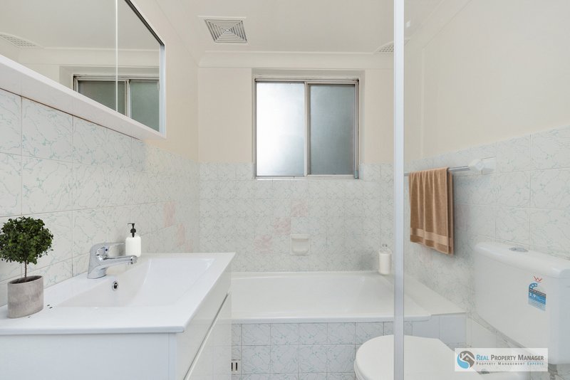 Photo - 5/50 Burlington Road, Homebush NSW 2140 - Image 5