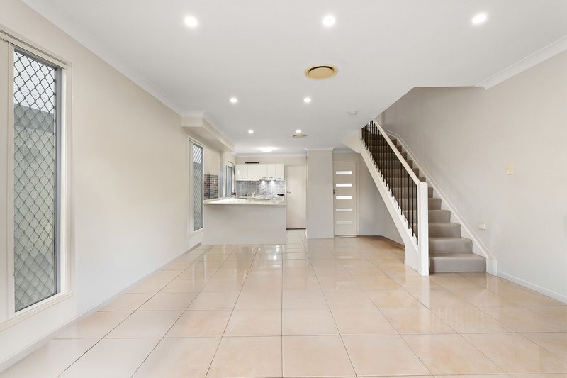 Photo - 5/50 Walkers Way, Nundah QLD 4012 - Image 2