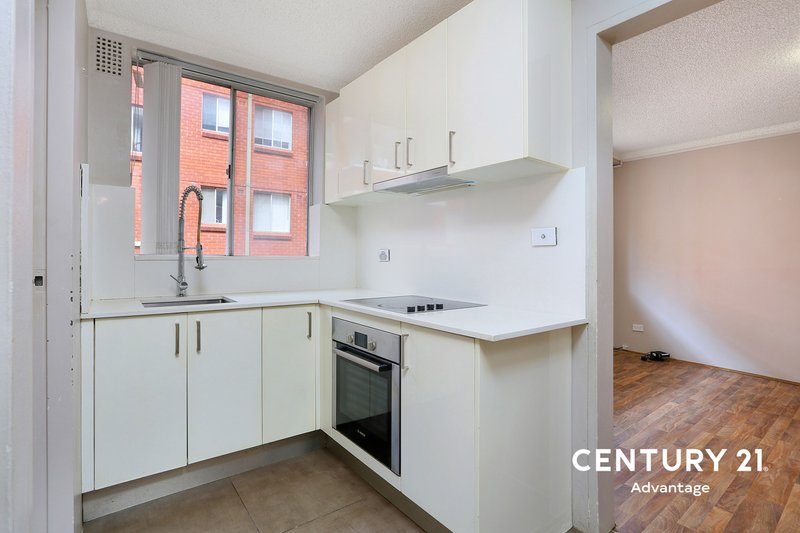 Photo - 5/51 Garfield Street, Wentworthville NSW 2145 - Image 8