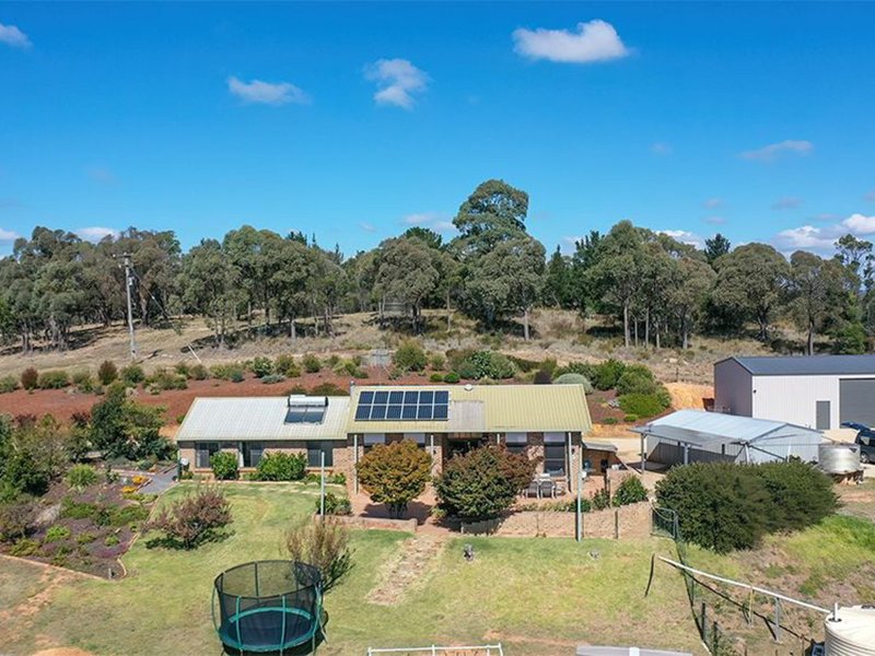 551 Hadlow Drive, Lake George NSW 2581