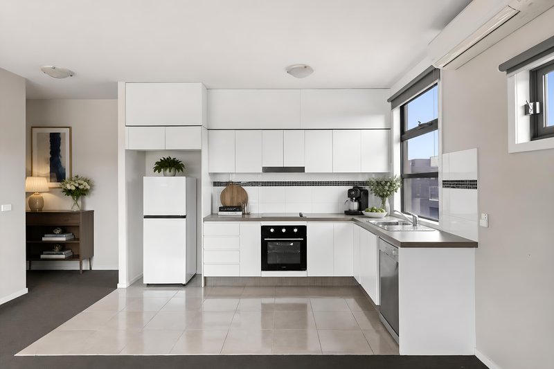 Photo - 55/1 Jarama Boulevard, Epping VIC 3076 - Image 3