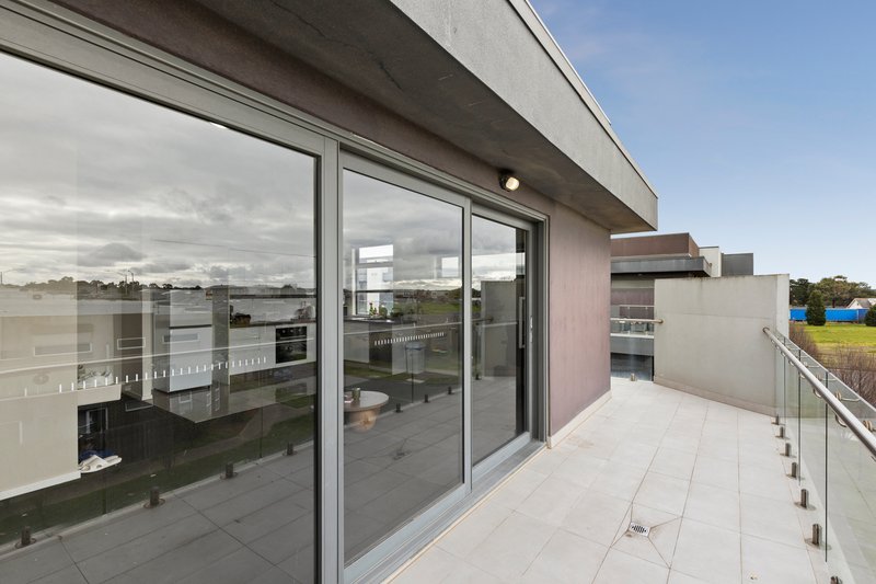 Photo - 55/1 Jarama Boulevard, Epping VIC 3076 - Image 8