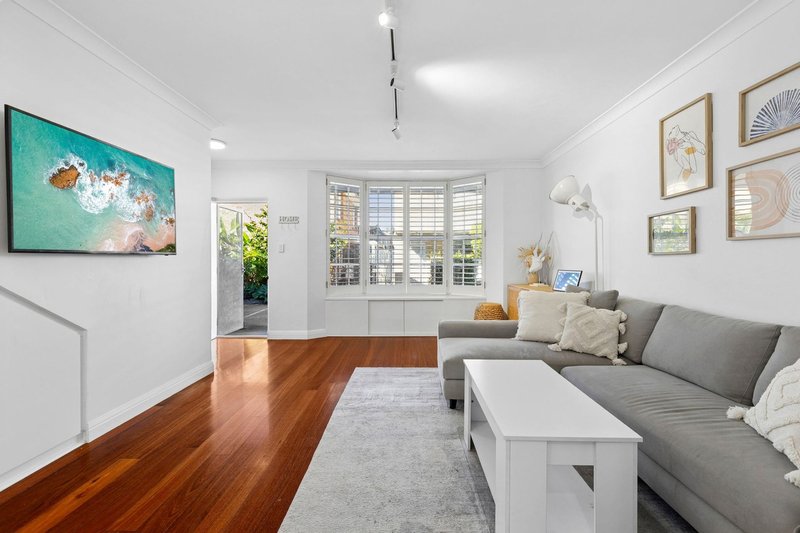 Photo - 5/51 Lynwood Avenue, Dee Why NSW 2099 - Image 1