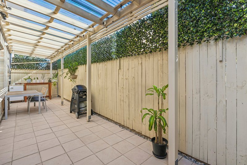 Photo - 5/51 Lynwood Avenue, Dee Why NSW 2099 - Image 3