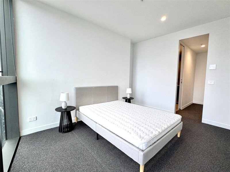 Photo - 5516/228 La Trobe Street, Melbourne VIC 3000 - Image 10