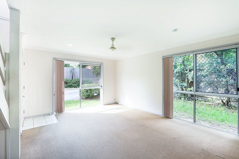 Photo - 5/52-54 Margaret Street, Southport QLD 4215 - Image 7