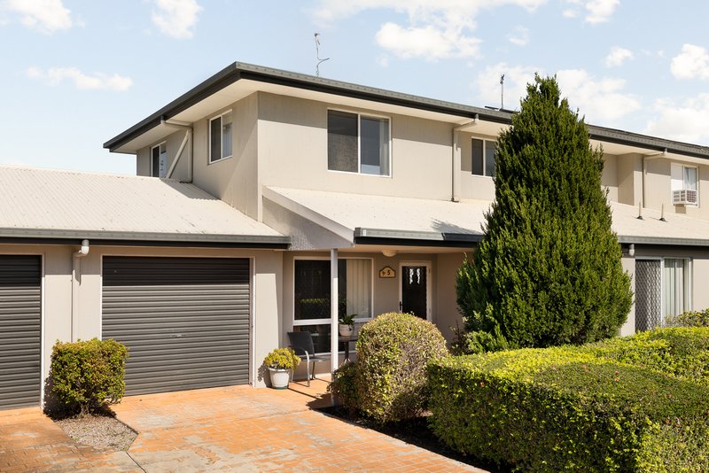 Photo - 5/52 Groth Road, Boondall QLD 4034 - Image 1