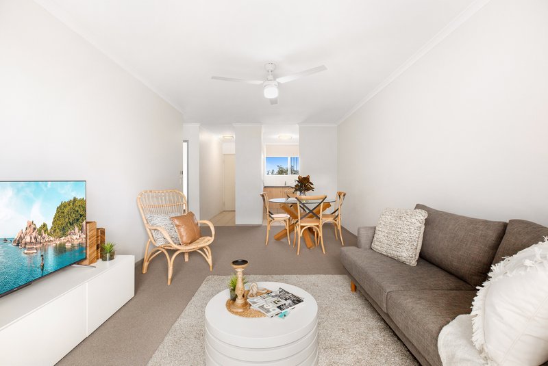 Photo - 5/53 Clarence Road, Indooroopilly QLD 4068 - Image 2