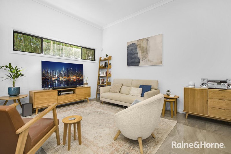 Photo - 5/53 Kenibea Avenue, Kahibah NSW 2290 - Image 2