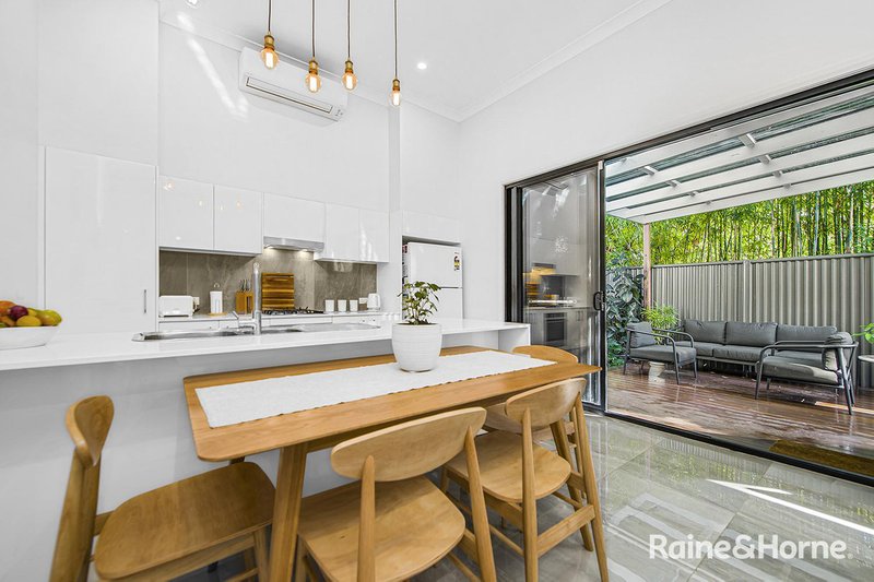 Photo - 5/53 Kenibea Avenue, Kahibah NSW 2290 - Image 4