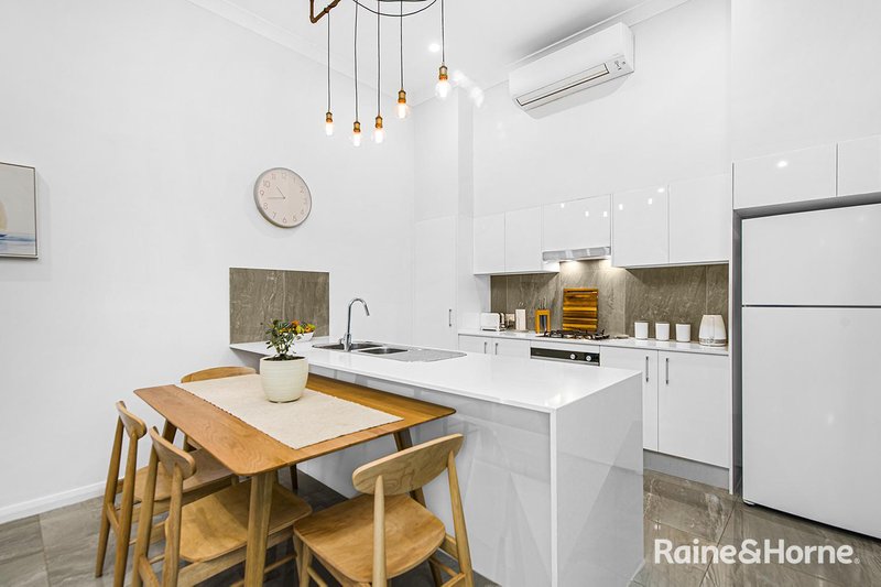 Photo - 5/53 Kenibea Avenue, Kahibah NSW 2290 - Image 5