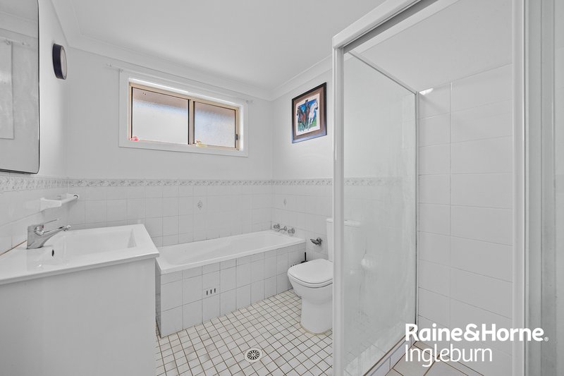 Photo - 5/53 Trafalgar Street, Glenfield NSW 2167 - Image 6