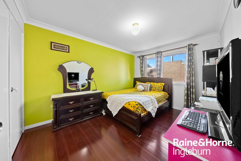 Photo - 5/53 Trafalgar Street, Glenfield NSW 2167 - Image 7