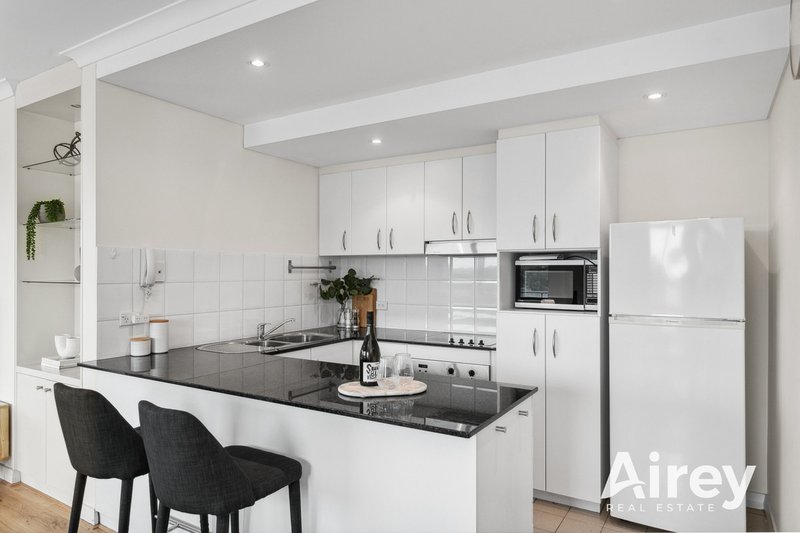 Photo - 55/36 Kings Park Road, West Perth WA 6005 - Image 5