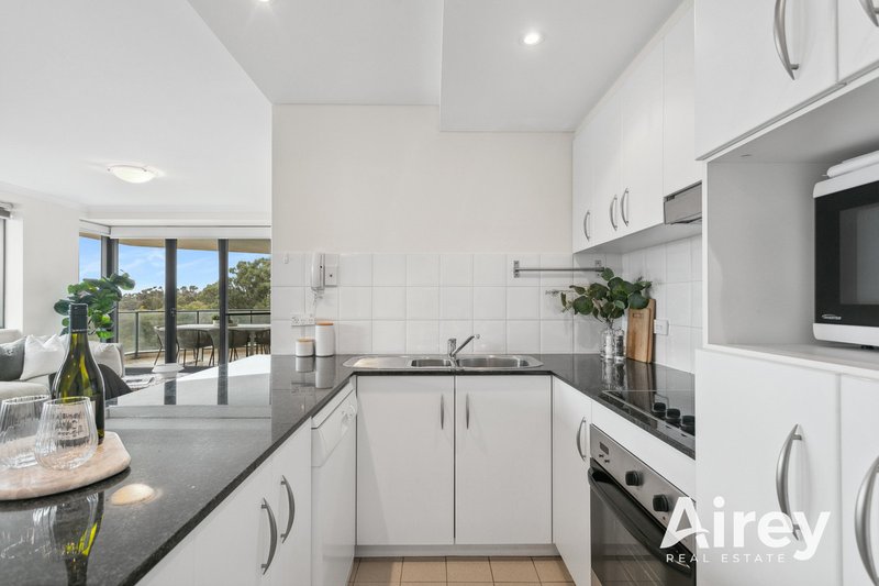 Photo - 55/36 Kings Park Road, West Perth WA 6005 - Image 6