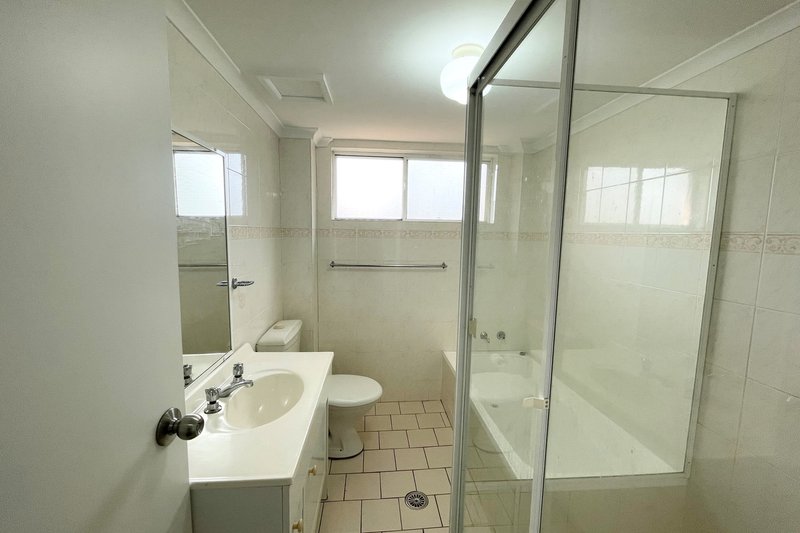 Photo - 5/53B Auburn Street, Sutherland NSW 2232 - Image 4