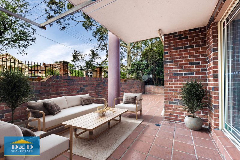 Photo - 5/54-56 Sir Joseph Banks Street, Bankstown NSW 2200 - Image 1