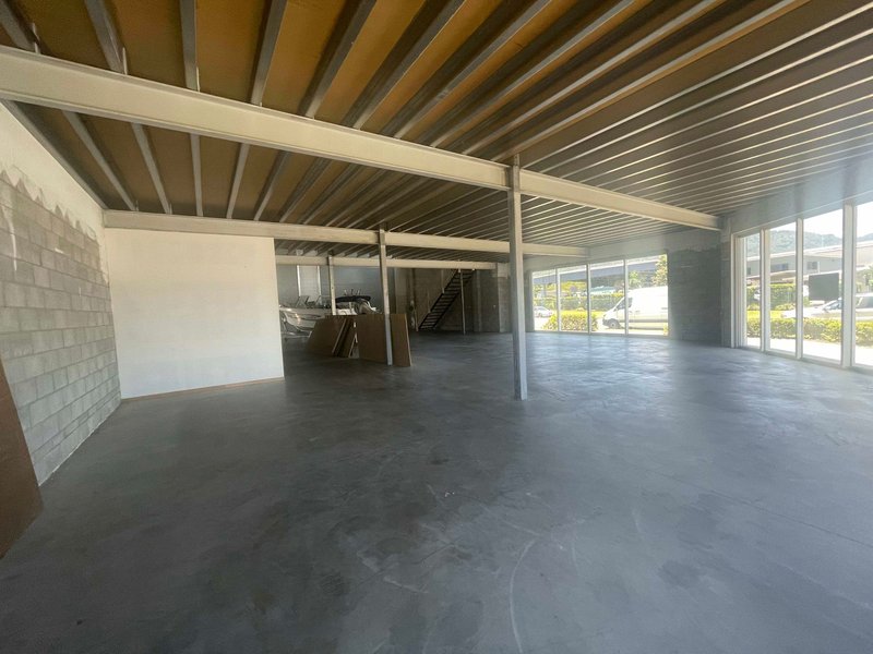 Photo - 5/54 Carlo Drive, Cannonvale QLD 4802 - Image 7