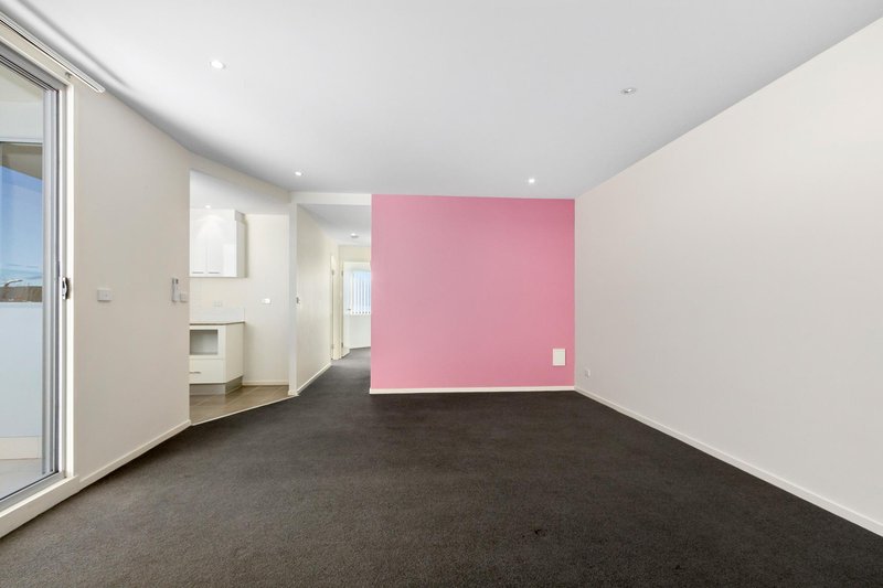 Photo - 5/54 Ernest Cavanagh Street, Gungahlin ACT 2912 - Image 3