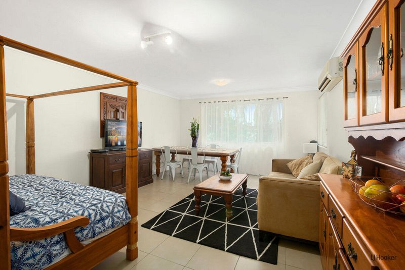 Photo - 5/54 Sarawak Avenue, Palm Beach QLD 4221 - Image 3