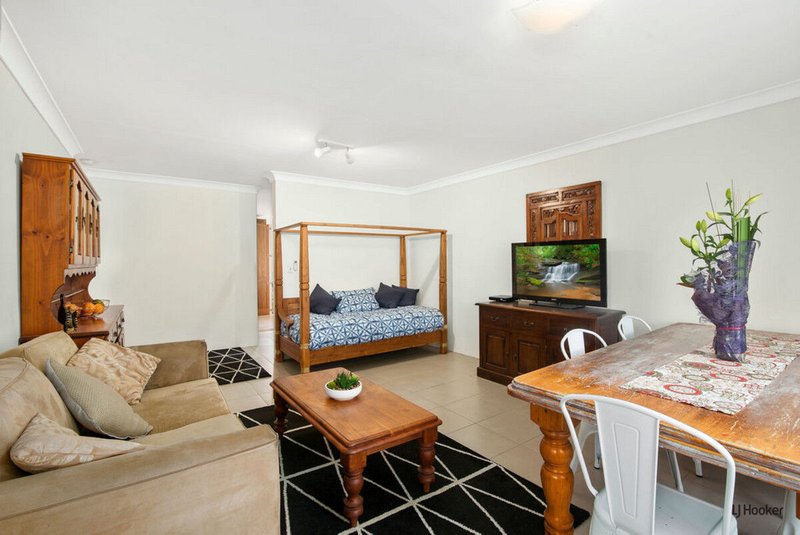 Photo - 5/54 Sarawak Avenue, Palm Beach QLD 4221 - Image 4