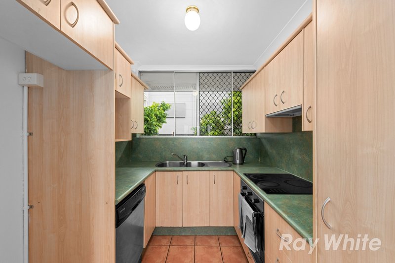 Photo - 5/54 Westacott Street, Nundah QLD 4012 - Image 5