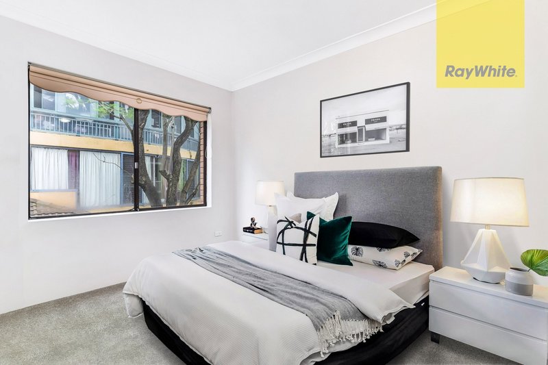 Photo - 5/55 Sorrell Street, Parramatta NSW 2150 - Image 5