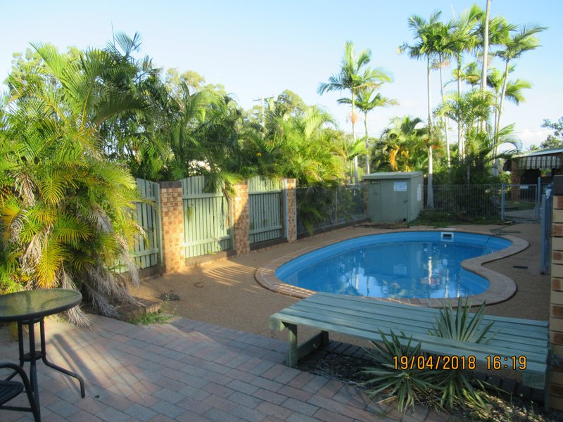 Photo - 5/55 Wyndham Avenue, Boyne Island QLD 4680 - Image 1