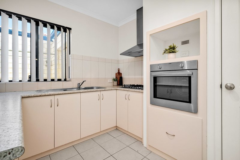 Photo - 5/56-58 Henry Street, East Cannington WA 6107 - Image 15