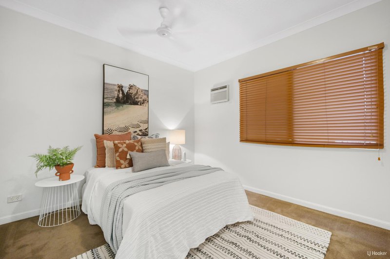 Photo - 5/56-58 Mitchell Street, North Ward QLD 4810 - Image 6