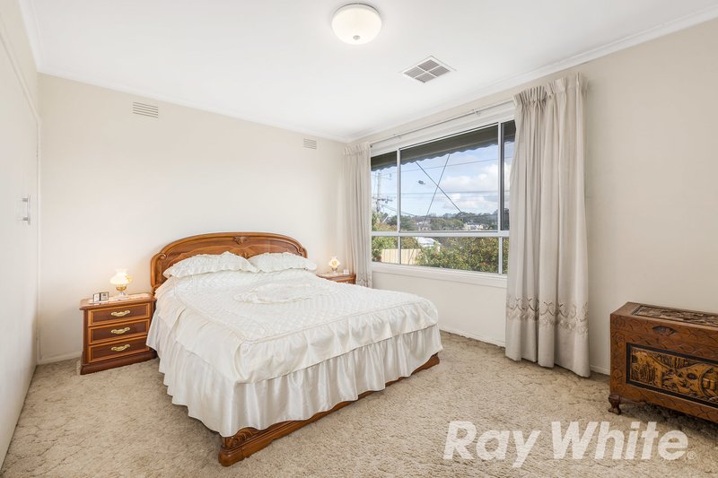 Photo - 556 Elgar Road, Box Hill North VIC 3129 - Image 6