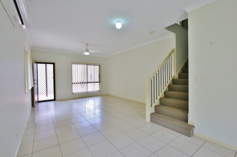 Photo - 5/56 Gustavson Street, Annerley QLD 4103 - Image 2