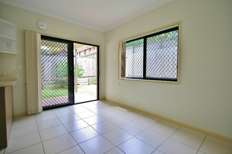 Photo - 5/56 Gustavson Street, Annerley QLD 4103 - Image 6