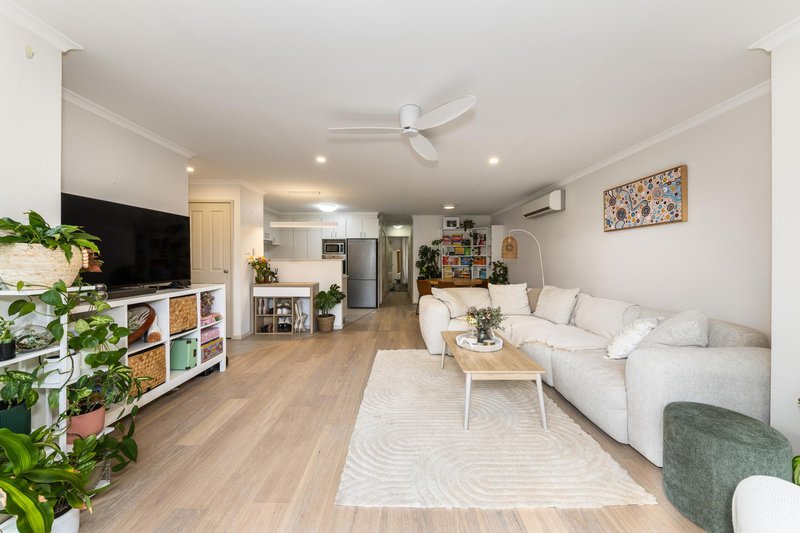 Photo - 5/56 Ijong Street, Braddon ACT 2612 - Image 6