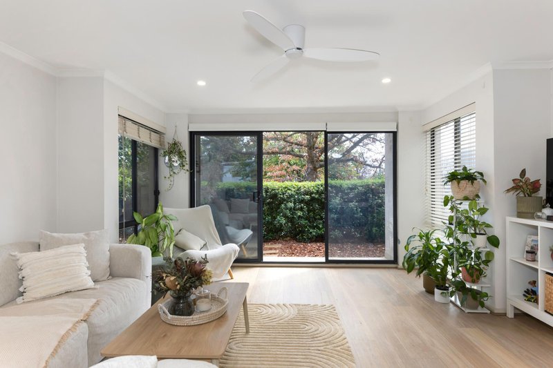 Photo - 5/56 Ijong Street, Braddon ACT 2612 - Image 8