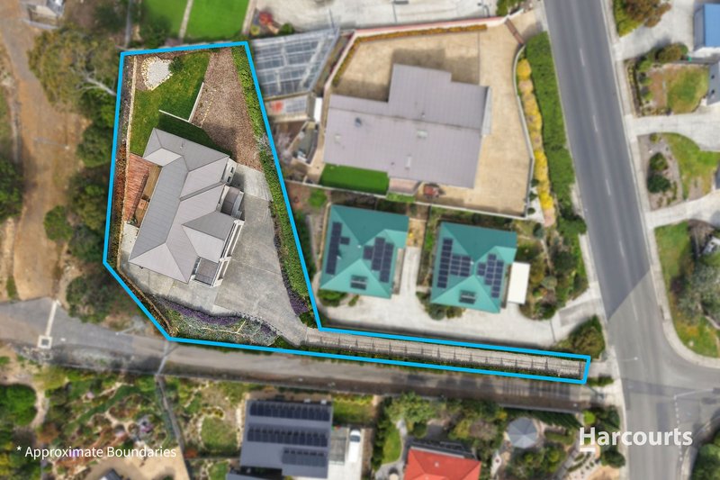 Photo - 556 Oceana Drive, Howrah TAS 7018 - Image 2