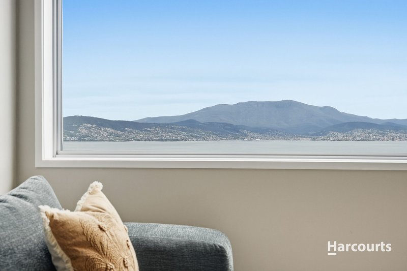 Photo - 556 Oceana Drive, Howrah TAS 7018 - Image 16