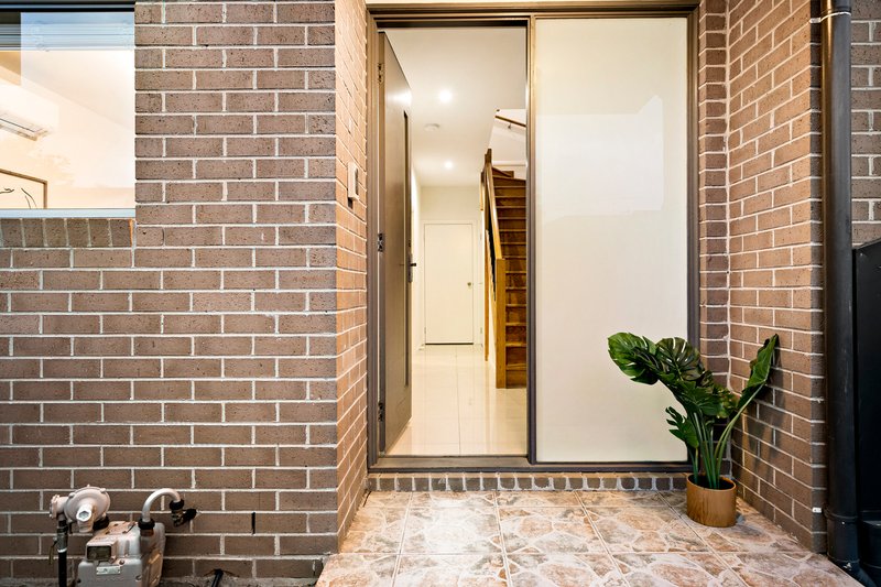 Photo - 5/56 The Avenue, Coburg VIC 3058 - Image 3