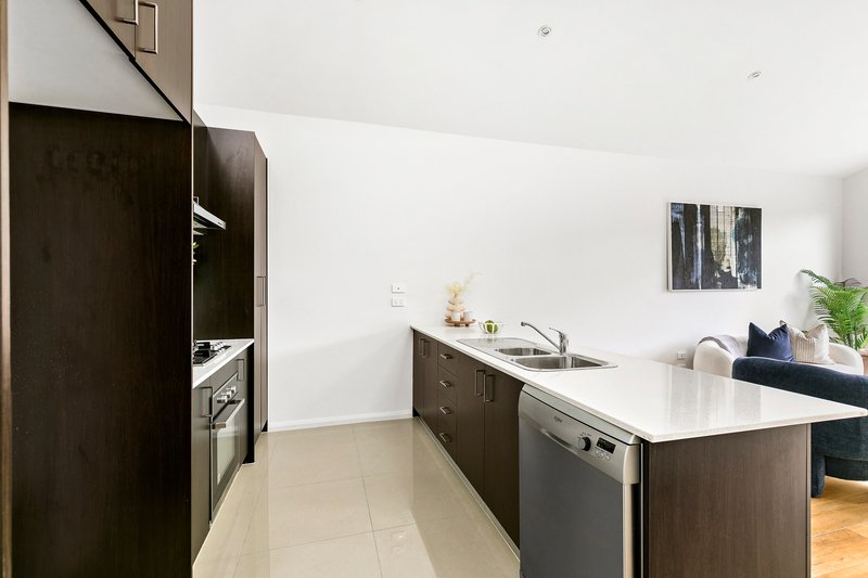 Photo - 5/56 The Avenue, Coburg VIC 3058 - Image 11